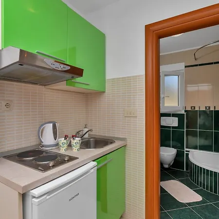 Apartment Juric - With Balcony