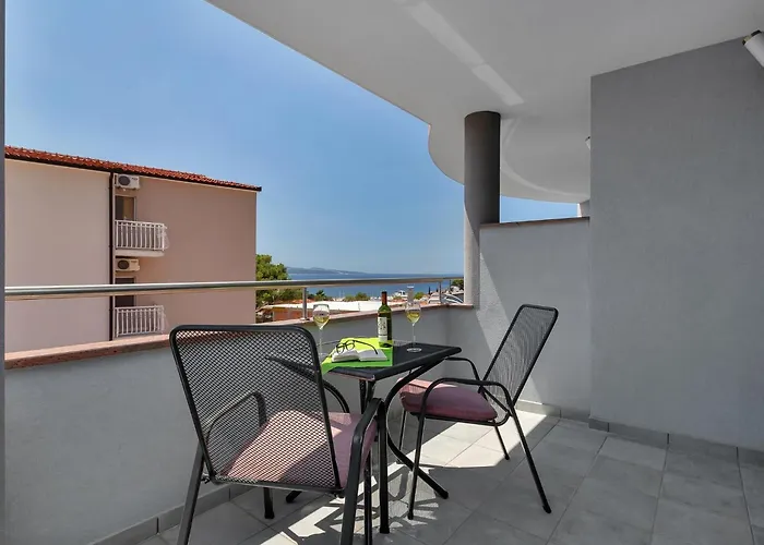 Apartman Juric With Balcony *