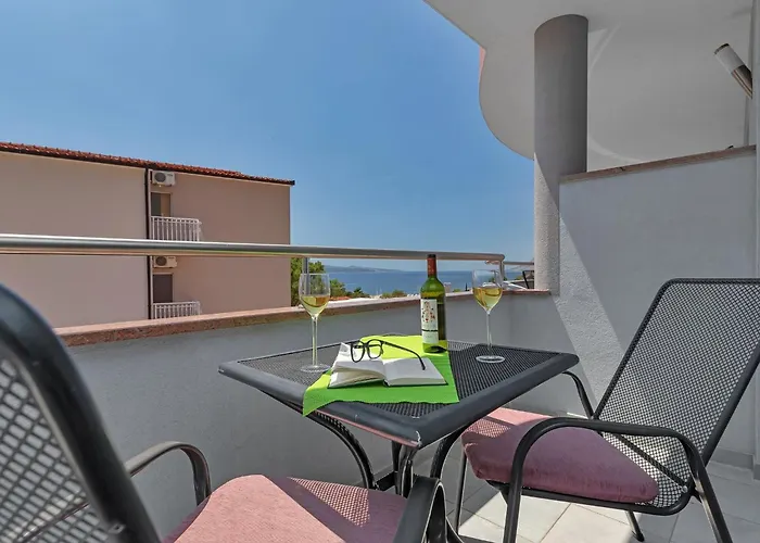 Juric With Balcony * Baška Voda